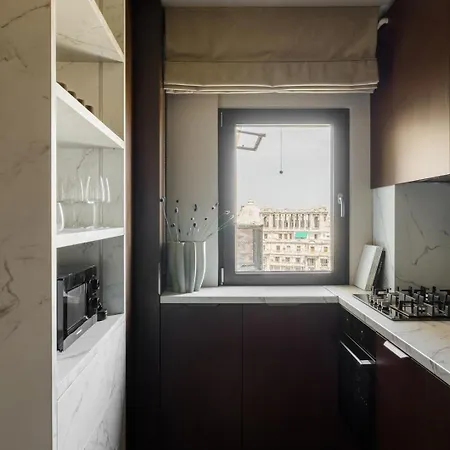 Velvet Noir Old Town Бухарест